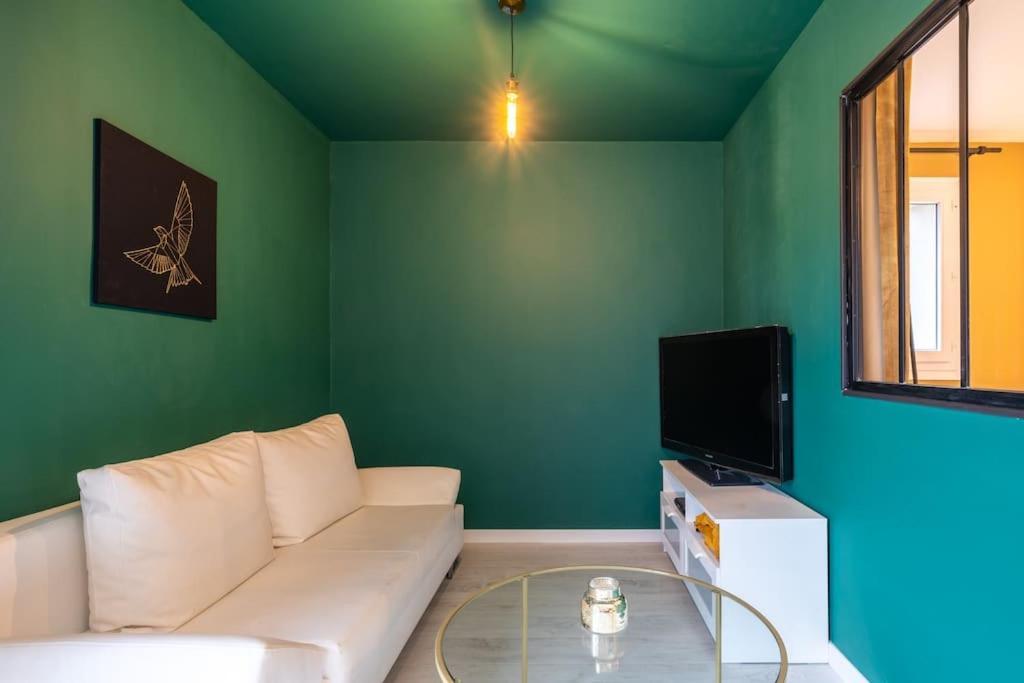 Appartement Cosy Art Deco/ Proche Centre-Ville Nantes Luaran gambar