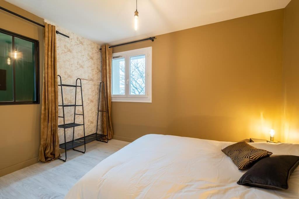 Appartement Cosy Art Deco/ Proche Centre-Ville Nantes Luaran gambar