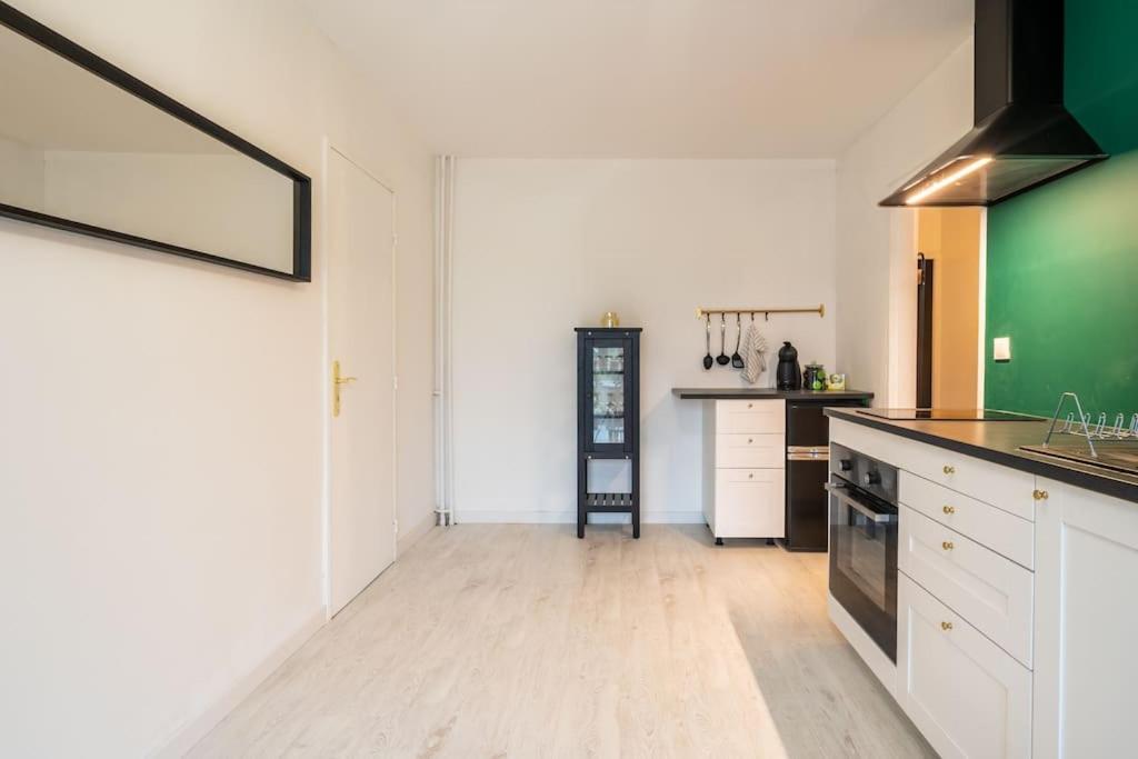 Appartement Cosy Art Deco/ Proche Centre-Ville Nantes Luaran gambar