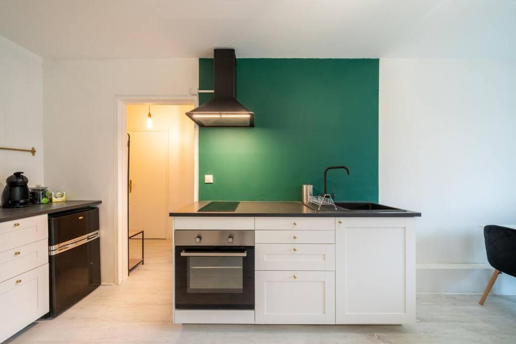 Appartement Cosy Art Deco/ Proche Centre-Ville Nantes Luaran gambar